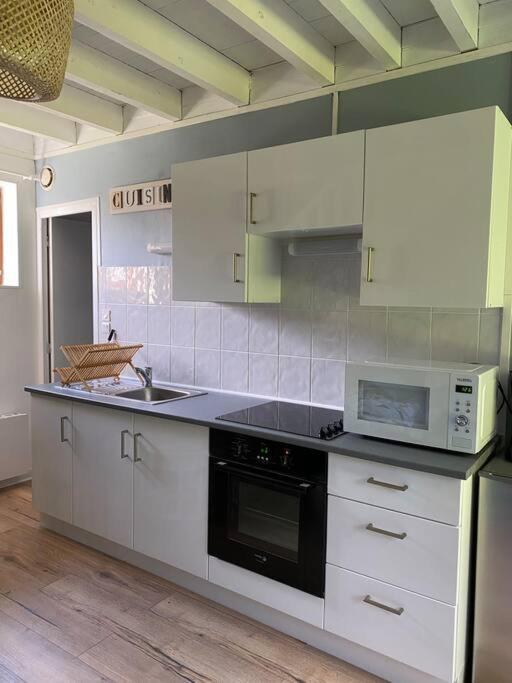 Appartement En Campagne Berville-sur-Mer Екстериор снимка